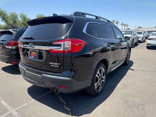 Crystal Black Silica 2023 Subaru Ascent Limited 7-Passenger