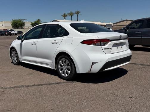White 2022 Toyota Corolla LE