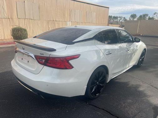 2017 Nissan Maxima 3.5 SR