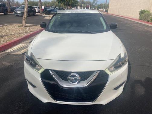 2017 Nissan Maxima 3.5 SR