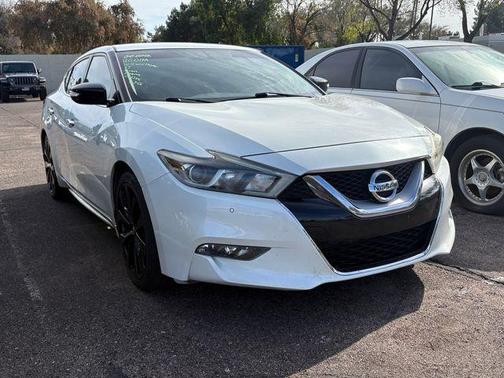 2017 Nissan Maxima 3.5 SR