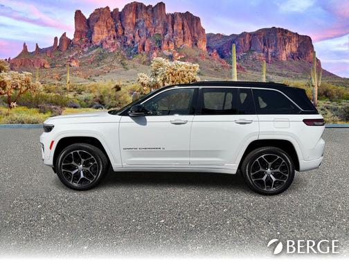 2025 Jeep Grand Cherokee Summit