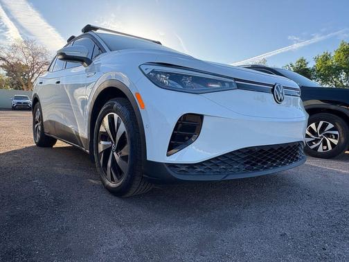 2023 Volkswagen ID.4 Pro