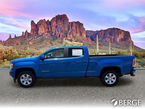 Marine Blue Metallic 2018 GMC Canyon SLE