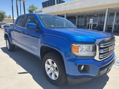 Marine Blue Metallic 2018 GMC Canyon SLE