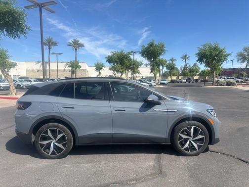 Pure Gray 2023 Volkswagen ID.4 Pro S