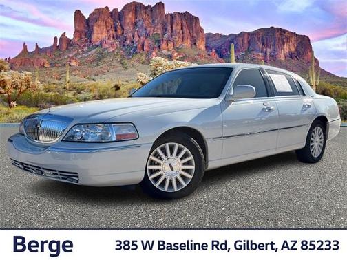 2004 Lincoln Town Car Ultimate