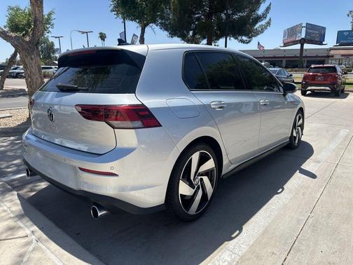 Reflex Silver Metallic 2023 Volkswagen Golf GTI 2.0T S