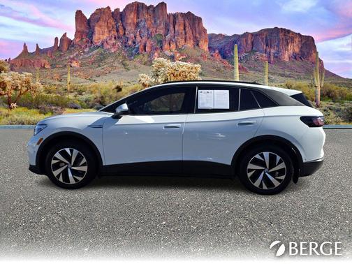 2023 Volkswagen ID.4 Pro