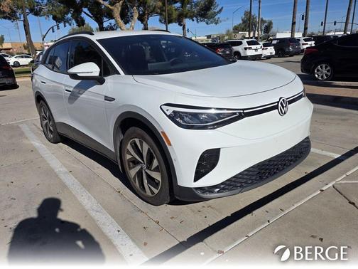 2023 Volkswagen ID.4 Pro