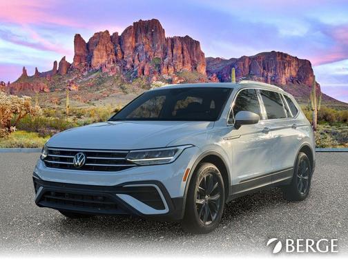 Pure White 2024 Volkswagen Tiguan 2.0T SE