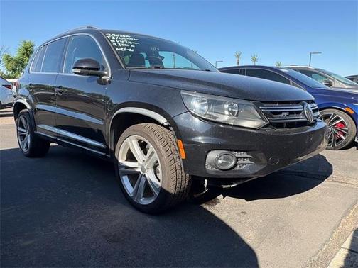 2016 Volkswagen Tiguan R-Line