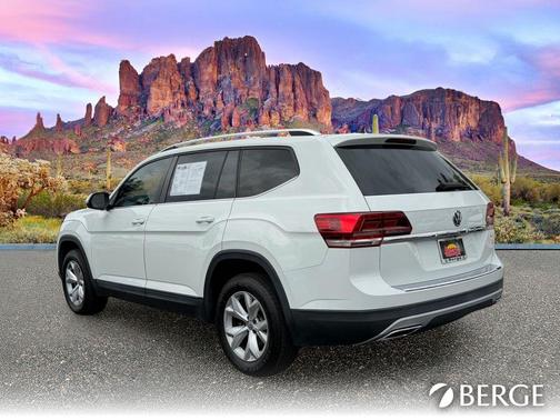 Pure White 2018 Volkswagen Atlas 3.6L S