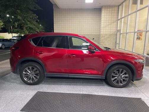 2019 Mazda CX-5 Signature