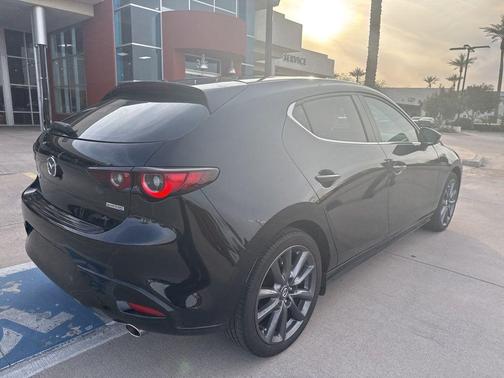 2025 Mazda Mazda3 FWD w/Preferred Package