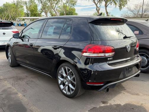 2013 Volkswagen GTI Wolfsburg Edition