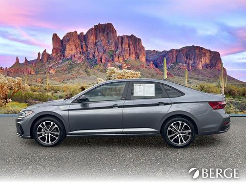 Platinum Gray Metallic 2025 Volkswagen Jetta 1.5T Sport