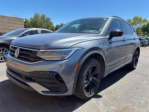 2023 Volkswagen Tiguan 2.0T SE R-Line Black