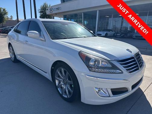 2013 Hyundai Equus Signature