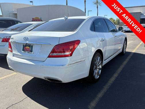 2013 Hyundai Equus Signature