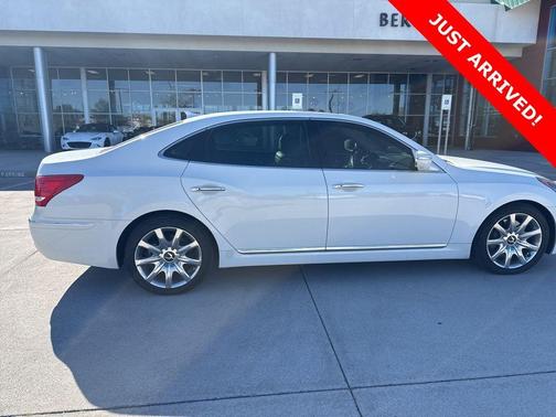 2013 Hyundai Equus Signature