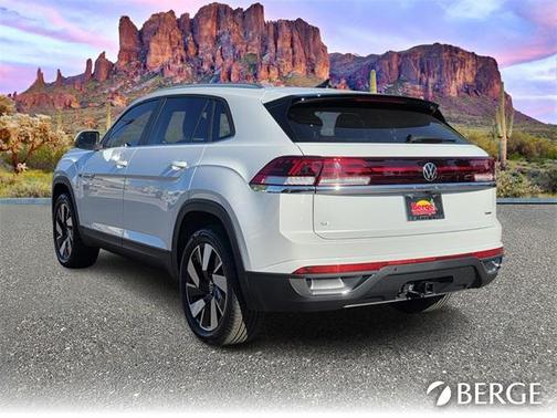 2026 Volkswagen Atlas Cross Sport 2.0T SE