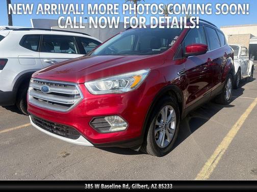 Ruby Red Metallic 2017 Ford Escape SE
