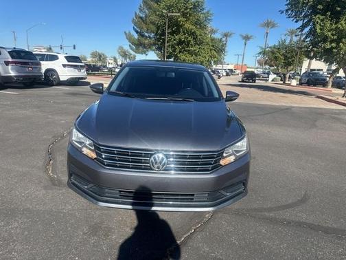 2019 Volkswagen Passat 2.0T Wolfsburg