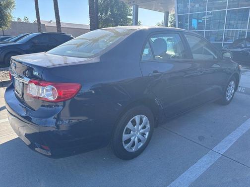 2011 Toyota Corolla LE