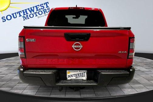 2022 Nissan Frontier S