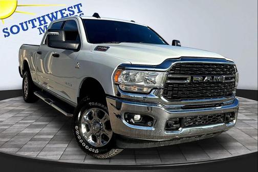 Bright White Clearcoat 2024 RAM 2500 Big Horn Crew Cab 4x4 6'4' Box