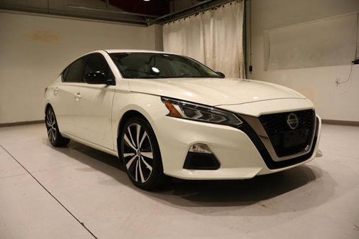 2020 Nissan Altima 2.5 SR