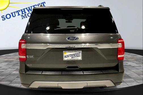 Gray 2021 Ford Expedition XLT