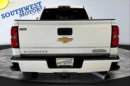 Summit White 2017 Chevrolet Silverado 2500 High Country