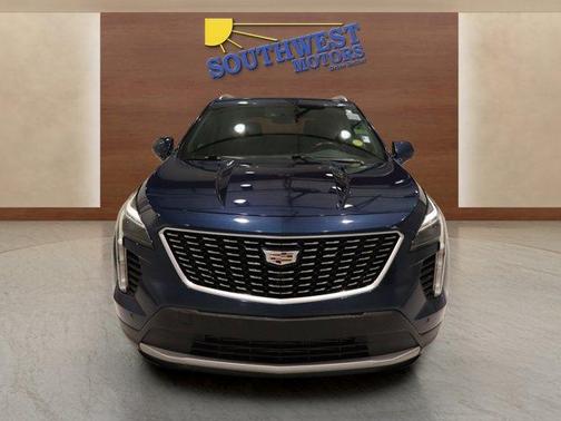 2019 Cadillac XT4 Premium Luxury