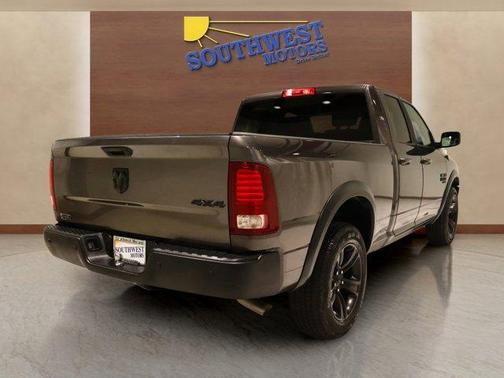 2022 RAM 1500 Classic SLT