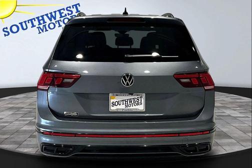 Platinum Gray Metallic 2024 Volkswagen Tiguan 2.0T SE R-Line Black 4MOTION