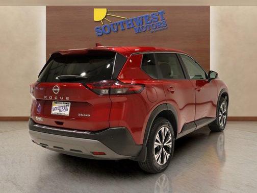 2022 Nissan Rogue SV