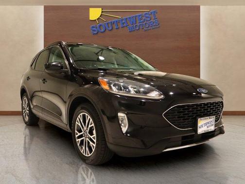 2021 Ford Escape SEL