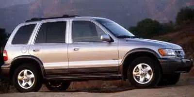 White 2002 Kia Sportage Base