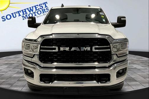 Bright White Clearcoat 2024 RAM 2500 Big Horn