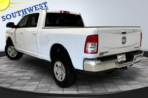 Bright White Clearcoat 2022 RAM 2500 Big Horn