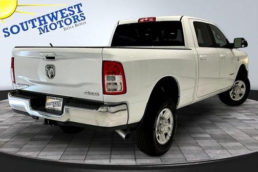 Bright White Clearcoat 2022 RAM 2500 Big Horn