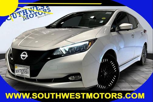 Brilliant Silver Metallic 2025 Nissan Leaf SV PLUS