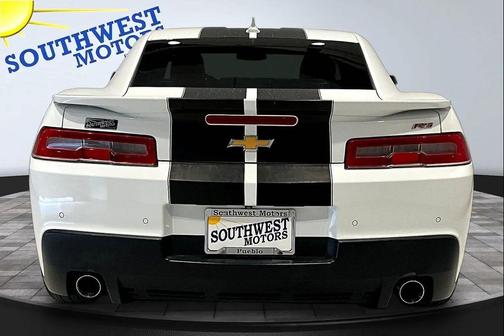Summit White 2015 Chevrolet Camaro 2LT