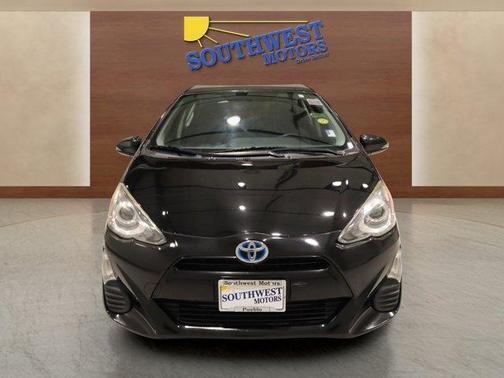 2016 Toyota Prius c Two