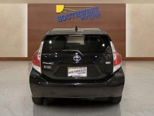 2016 Toyota Prius c Two