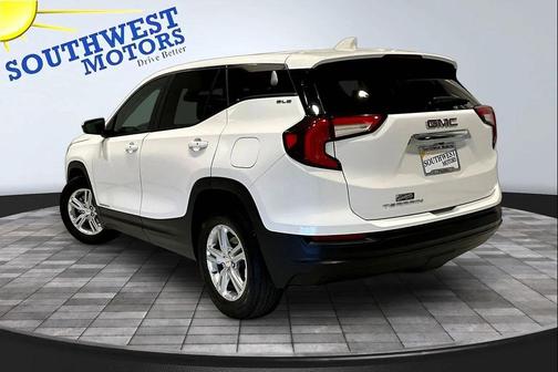 Summit White 2024 GMC Terrain SLE