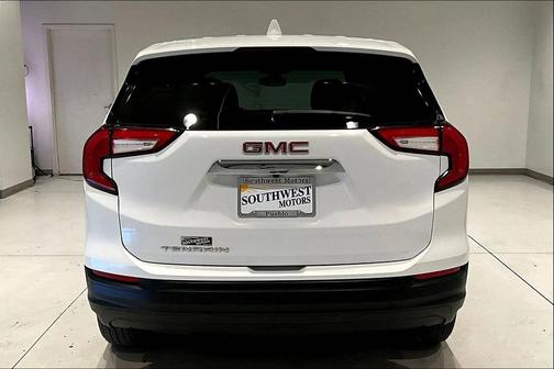 Summit White 2024 GMC Terrain SLE