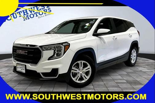 Summit White 2024 GMC Terrain SLE